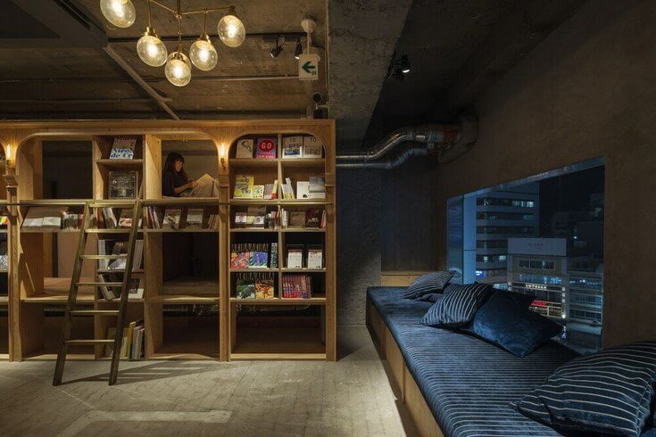 Tokyo Book And Bed